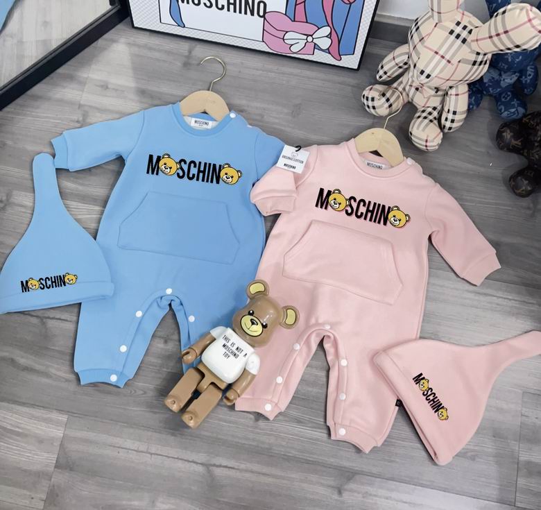Moschino sz59 66 73 80 90 98